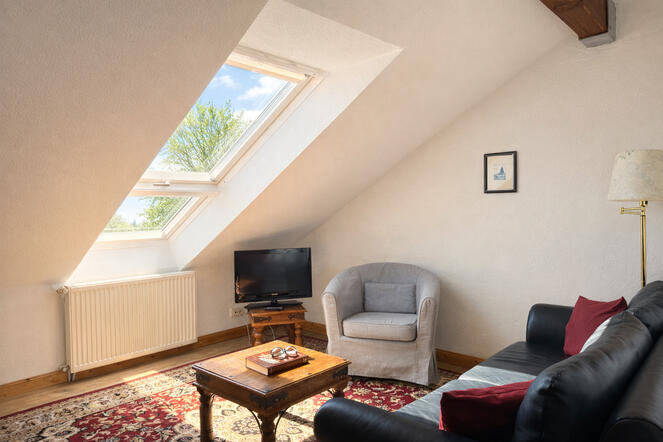 Beispiel Studio, Blick zum Fenster Beispiel Studio, Blick zum Fenster