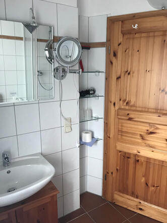 Beispiel Bad 1. OG Teil 2