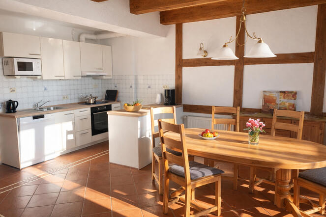 Blick zum Ess- &amp; Küchenbereich