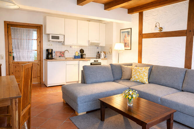 Wohnbereich mit Küchenzeile