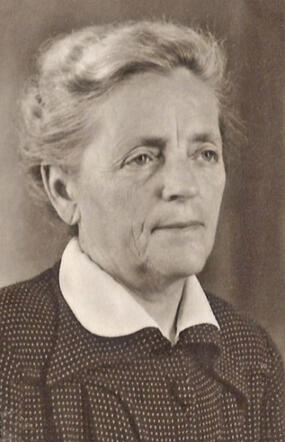 1953 Hildegard Kracht